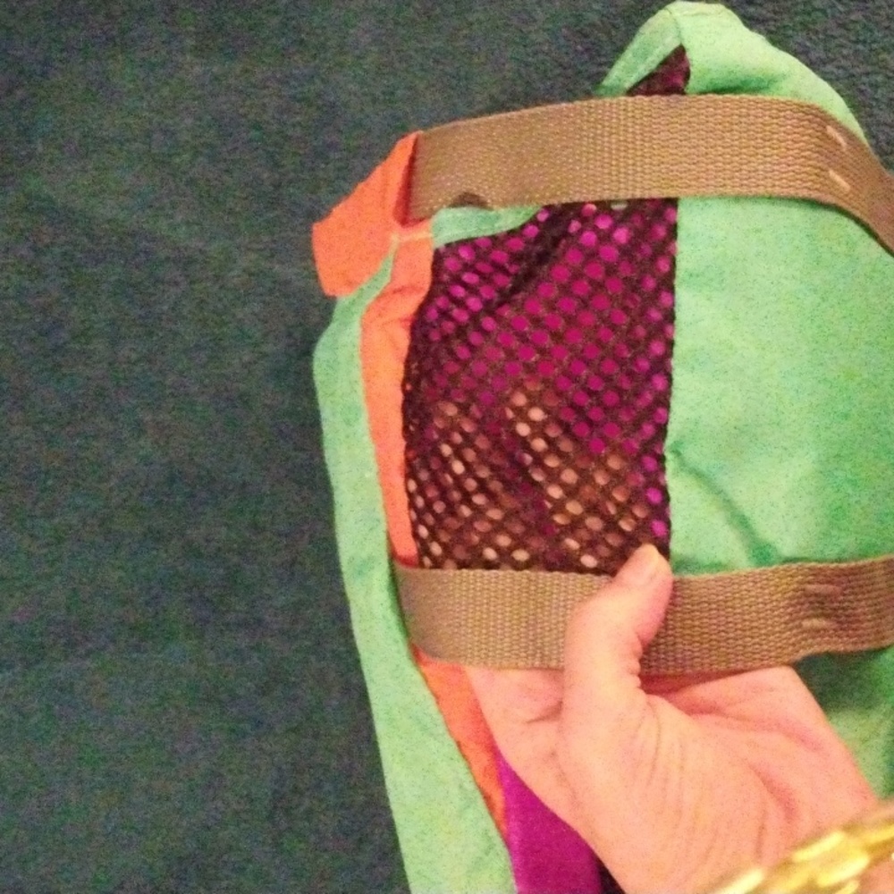 Child's Life jacket - Picture 2 of 7